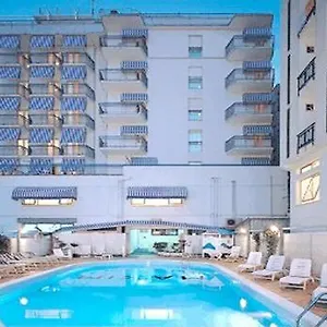 Arena Hotel
