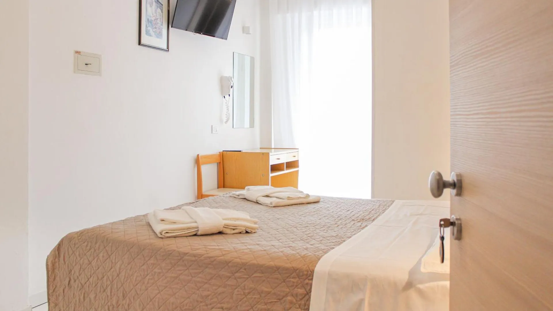 Hotel Giulio Cesare カットーリカ