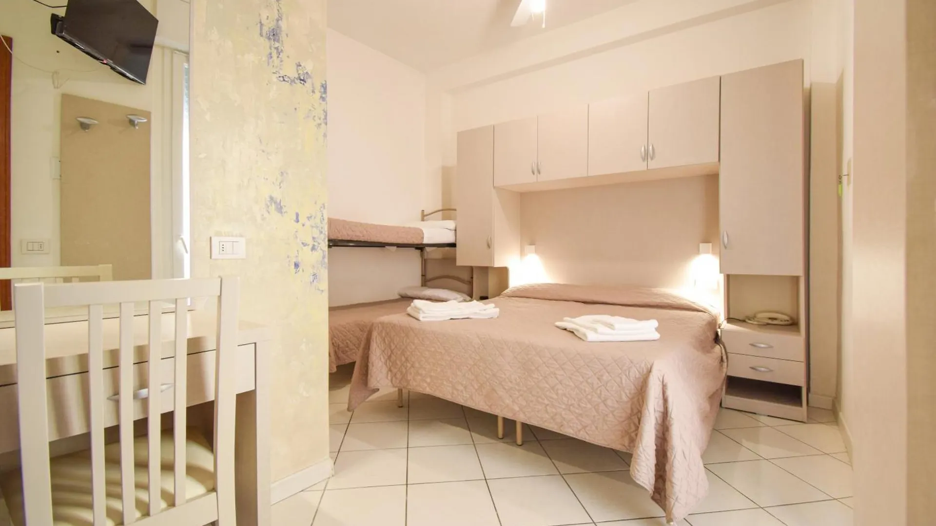Hotel Giulio Cesare カットーリカ 2*,  イタリア